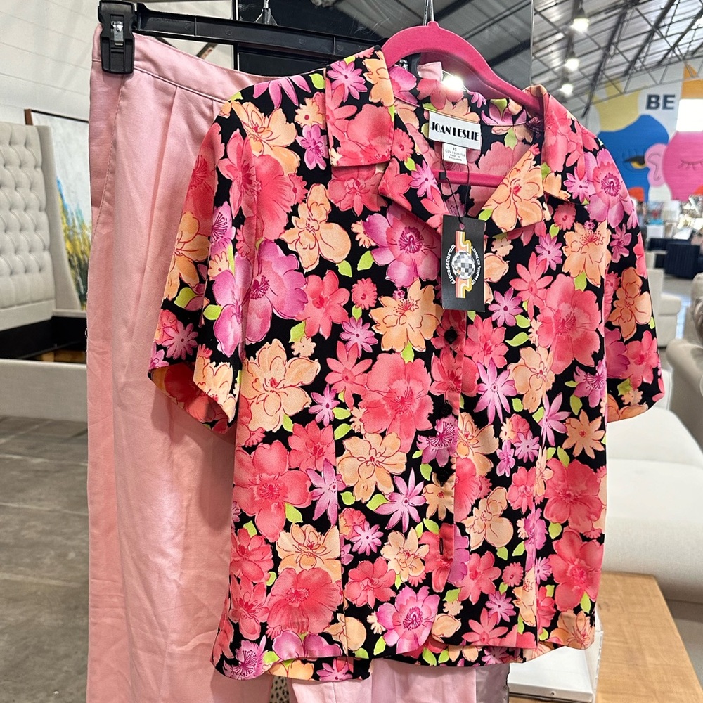 Flower Short Sleeve Button Down